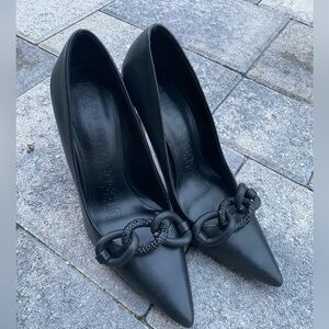 Karl Lagerfeld pumps